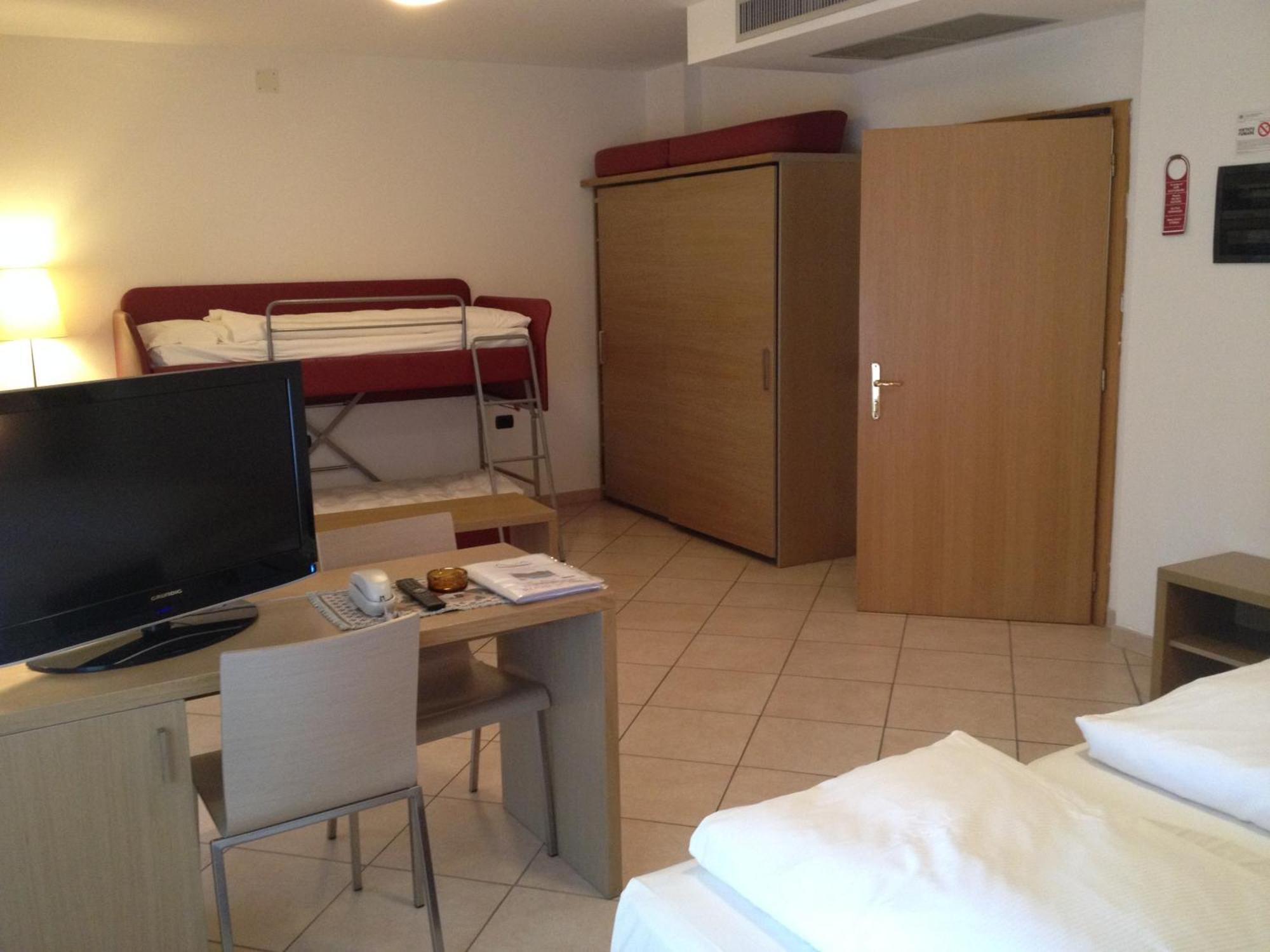 Franca 3*