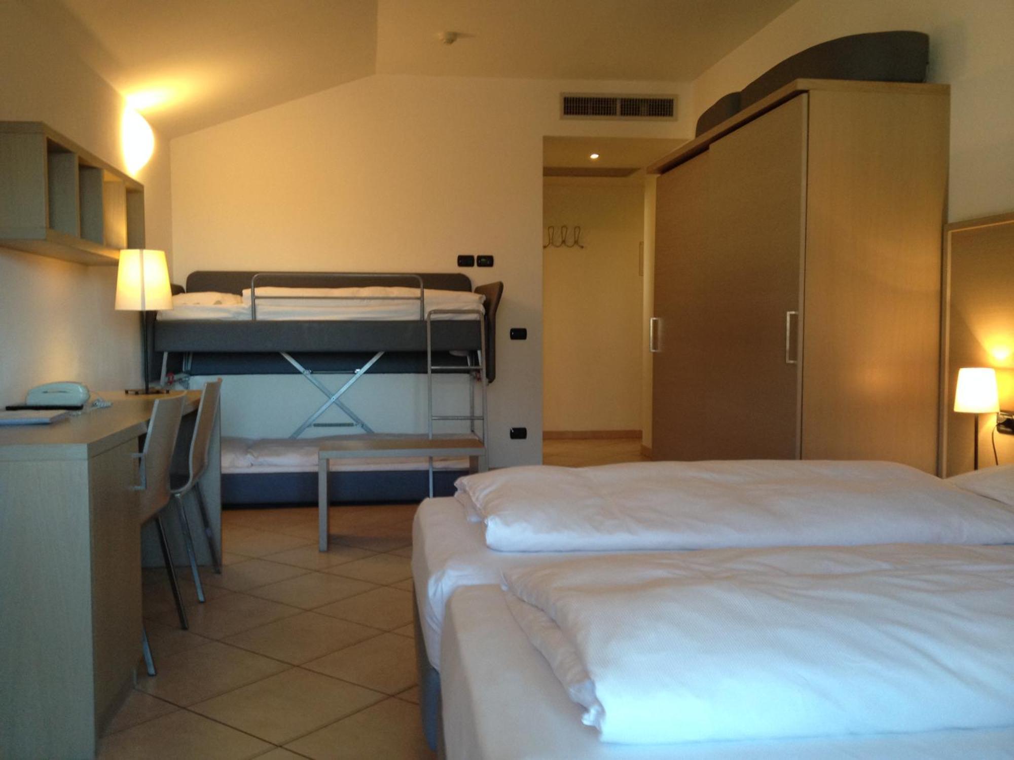 Franca 3*