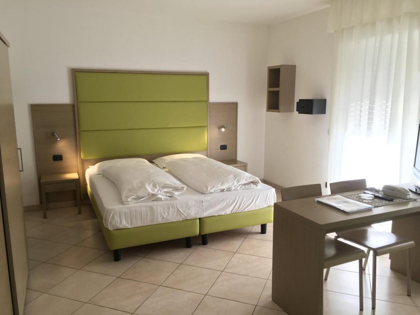 Hotel Franca 3*